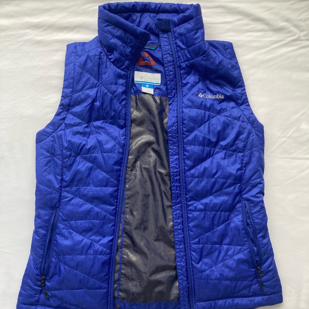 Columbia puffer vest